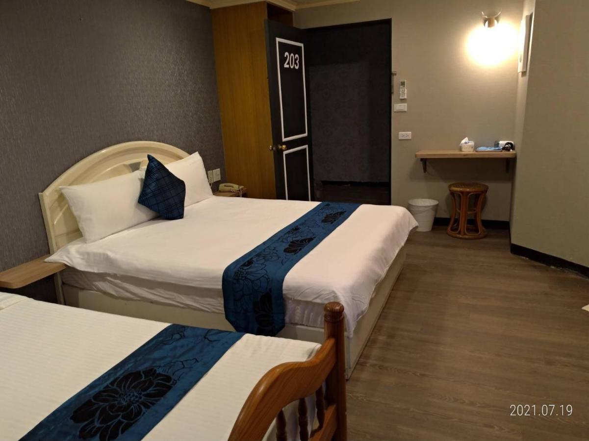 Guan Lun Hotel Hualien Exterior foto